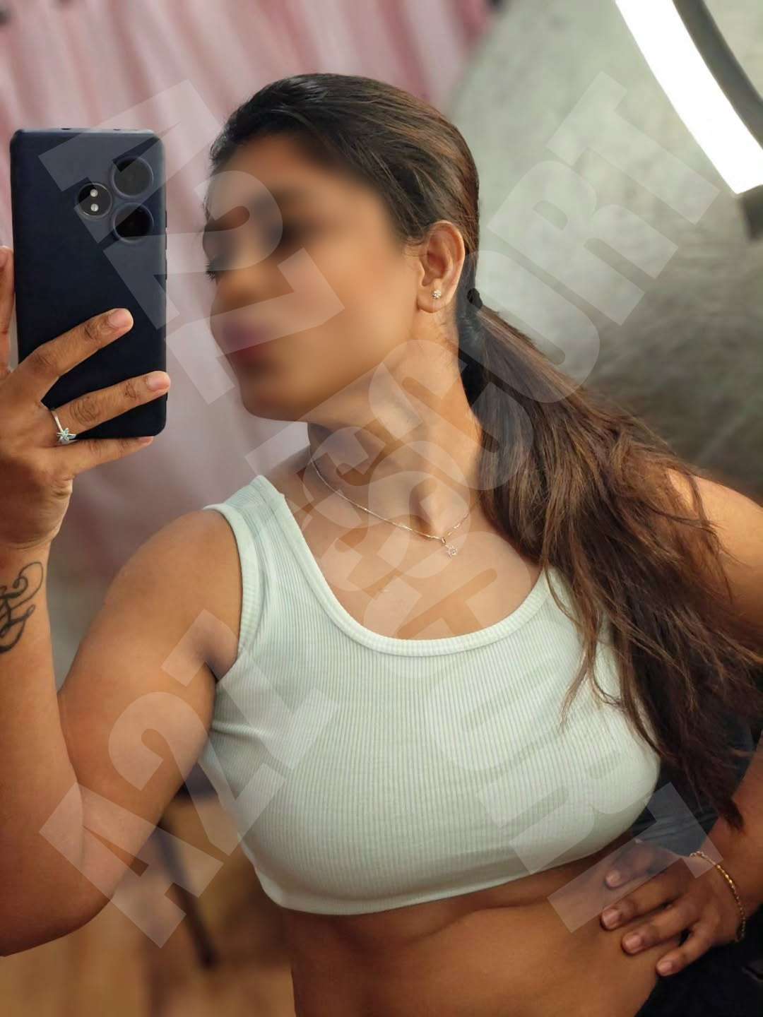 call girls in Lucknow with stunning companions, playful brunette Call Girl in Lucknow enjoying the outdoors